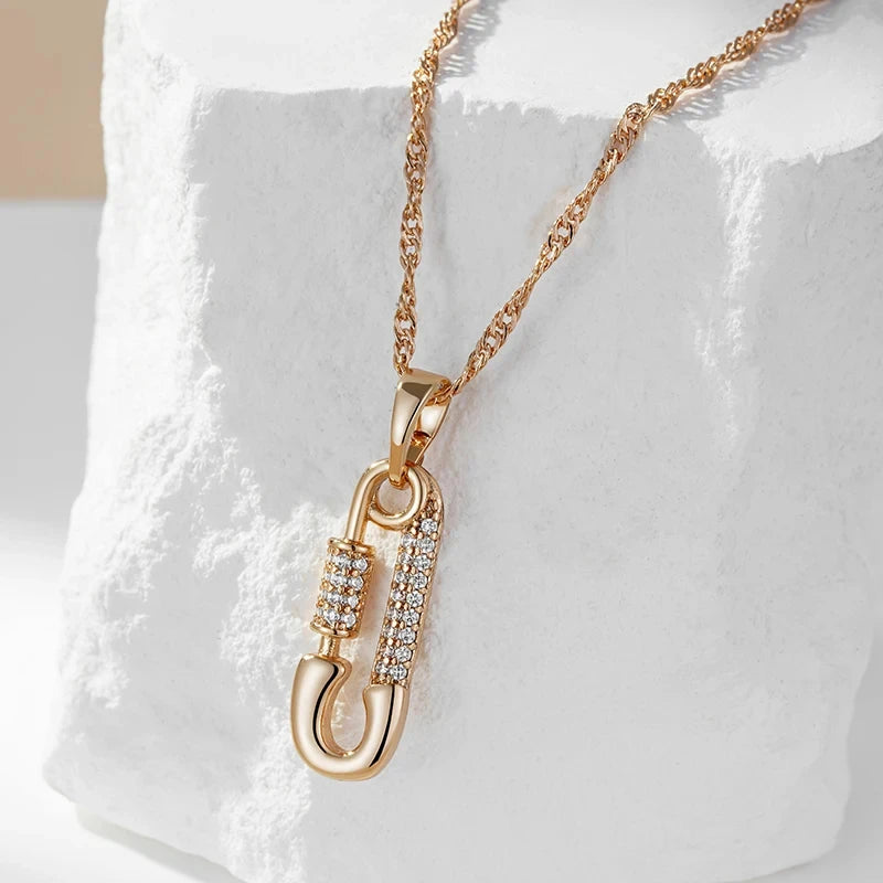 Unique and Attractive Pendant Necklace - Women Jewellery Unique and Attractive Pendant Necklace - Women Jewellery